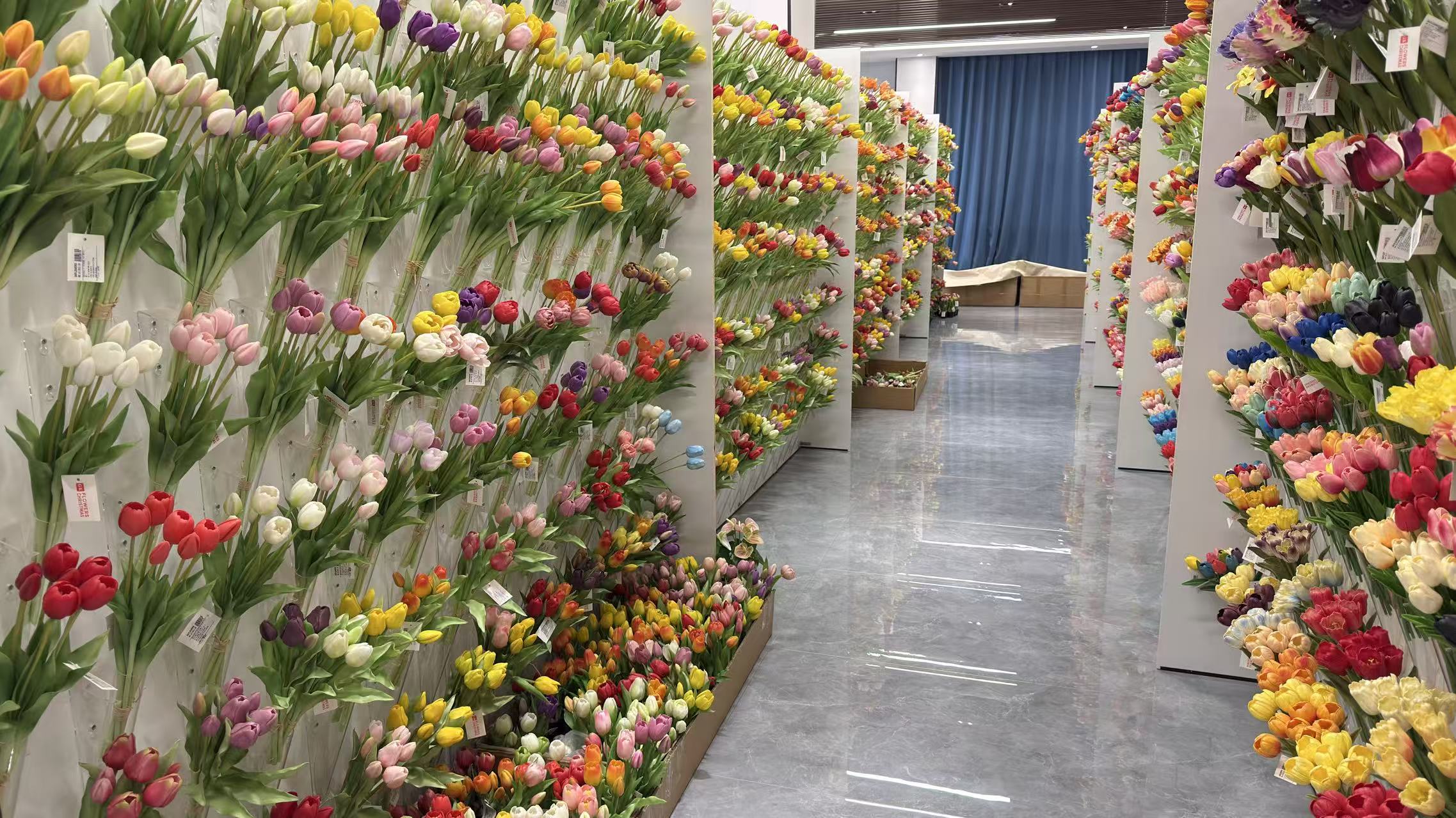 بوكيه ورد صناعي.jpg