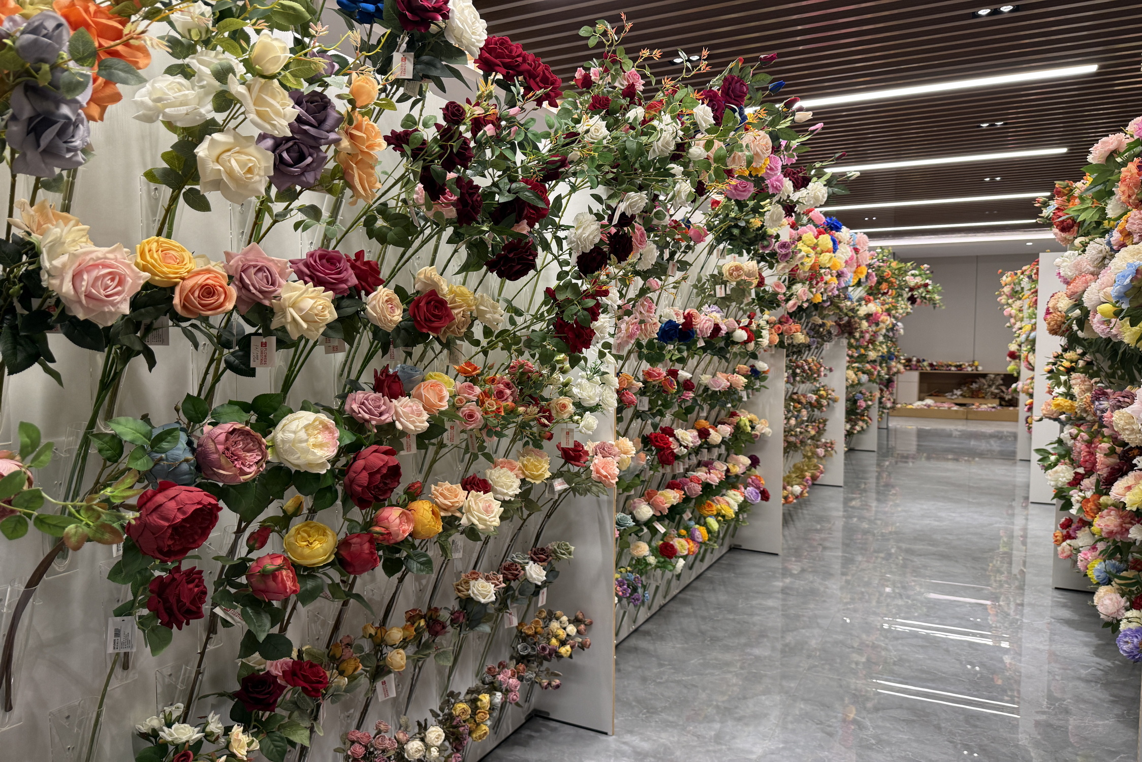 Artificial Rose Bulk Supply – Wholesale Faux Rose Flowers for Global Importers  Factory Direct