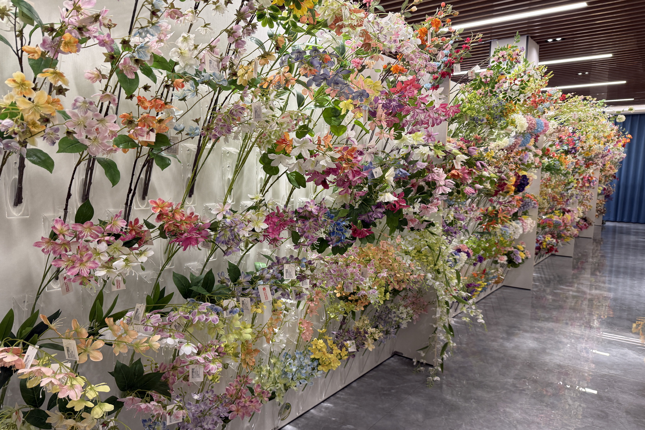 Wholesale Artificial Floral Arrangement – Premium Artificial Flower Arrangement for Global Importers