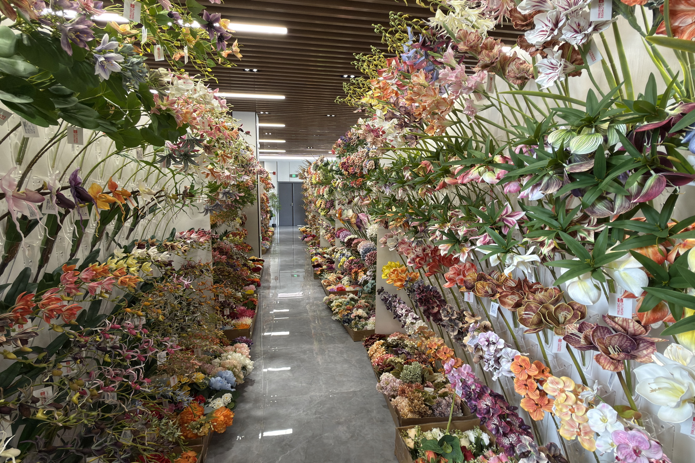 High-Quality Artificial Flower Wholesale – High-End Silk Flower Wholesale for Global Importers &