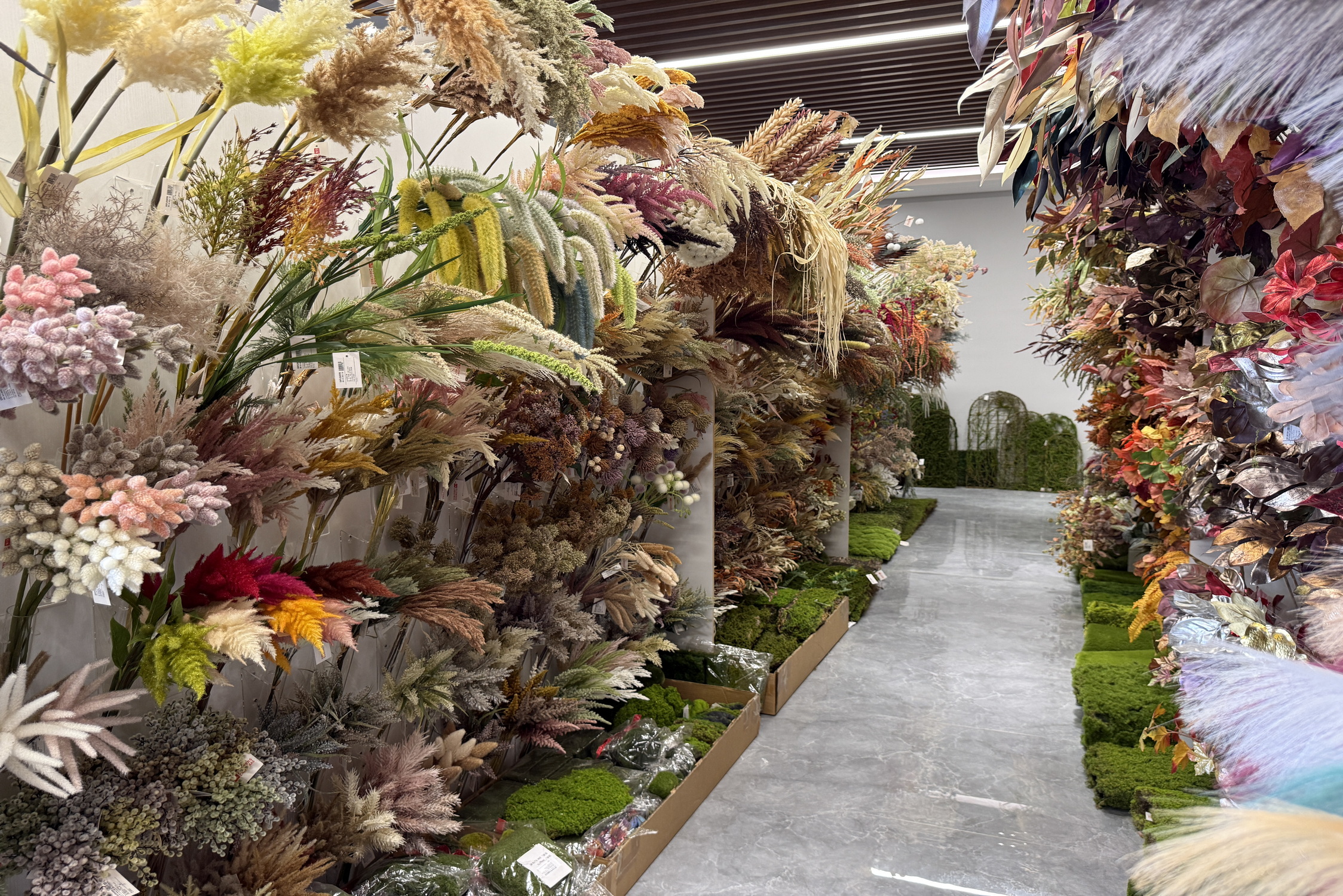 wholesale artificial feather flowers, faux feather flowers bulk supplier, artificial feather flowers